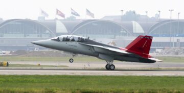Iată când va zbura primul antrenor T-7 la baza Edwards Air Force