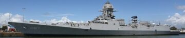MDL je mornarici dostavil tretji nevidni rušilec INS 'Imphal' 4 mesece pred pogodbenim časom; Prva vojna ladja z namestitvijo za ženske
