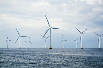 نيويورك تمنح عقودًا لثلاثة مشاريع لطاقة الرياح البحرية