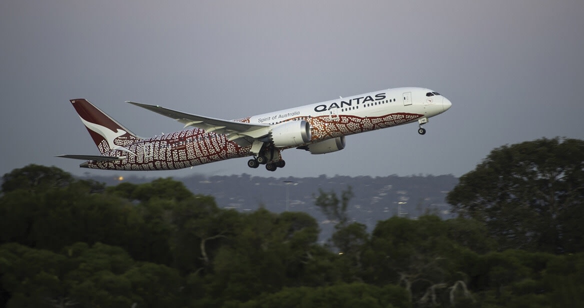 Qantas uruchomi ultra dalekie loty do Paryża