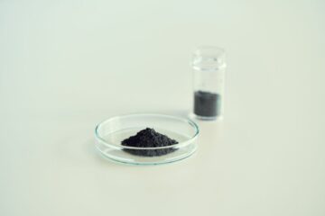 Η TANAKA πετυχαίνει στην ανάπτυξη της πρώτης σκόνης κραμάτων υψηλής εντροπίας στον κόσμο που αποτελείται μόνο από πολύτιμα μέταλλα