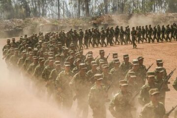 תחת לחץ: צבא מיאנמר נאבק להתמודד עם המתקפה האתנית במדינת שאן