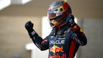 Verstappen รั้งแฮมิลตันเพื่อรับชัยชนะ F50 อาชีพที่ 1 ที่ US Grand Prix - Autoblog