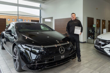 Vertu tervehtii ensimmäistä Mercedes-Benzin korkeajännitetekniikan asiantuntijaa
