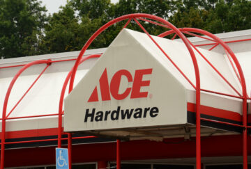 Ace Hardware edelleen keinuvat Weeklong kyberhyökkäyksestä