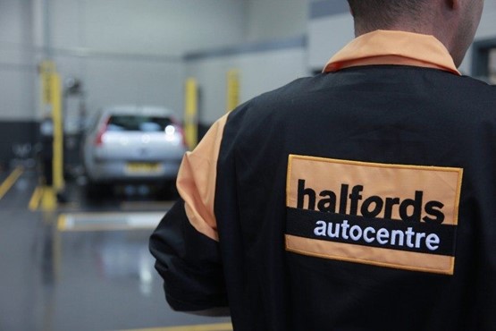 Bridgestone to take 5% stake in Halfords' Avayler business