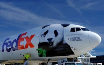 FedEx 'Panda Express' ankommer Chendu, Kina