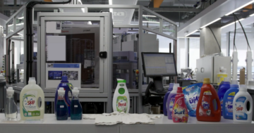 Hogyan használja az Unilever mesterséges intelligenciát a petrolkémiai anyagok kivágására a mosószappanból | GreenBiz