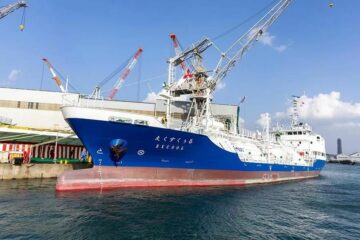 Mitsubishi Shipbuilding veranstaltet in Shimonoseki Taufe und Übergabezeremonie für Demonstrationstestschiff für den Transport von Flüssig-CO2