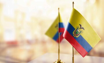 Presiden Baru Ekuador Membuat Kepemilikan Narkoba Kembali Ilegal | Saat-saat Tinggi