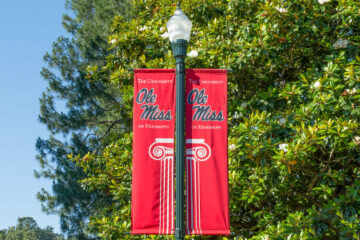 Ole Miss To Offer Masters Degree Program for Medical Cannabis, Supplements