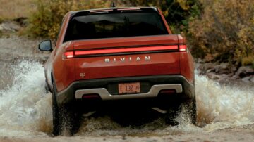 Rivian launches leasing for R1T electric pickup truck in some U.S. states - Autoblog