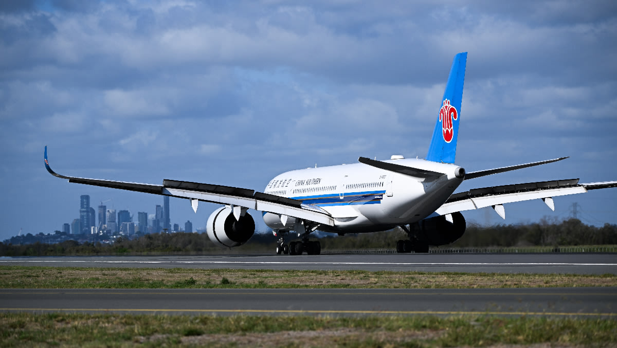 Second of big 4 China airlines returns to Brisbane