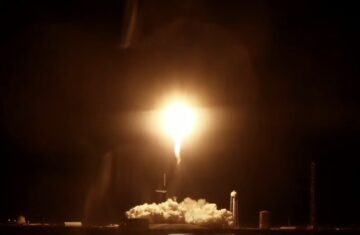 SpaceX نے ISS کے لیے کارگو ڈریگن مشن کا آغاز کیا۔