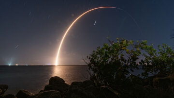 SpaceX wystrzeliwuje wzmacniacz Falcona 9 z Cape Canaveral podczas rekordowego 18. lotu