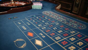 เกมโต๊ะคาสิโนขีดจำกัดต่ำที่ JeetWin Casino | บล็อกของจี๊ดวิน