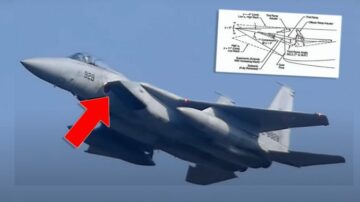 Ez a hihetetlen videó bemutatja, hogyan működnek az F-15 változó geometriájú légbeömlői