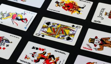 포커 게임에서 세미 블러핑은 무엇을 의미하나요? | JeetWin 블로그