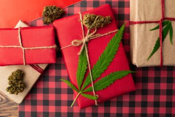 Connecticut Allows Weed, Not Alcohol Retail on Christmas and New Year’s Day