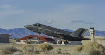 F-35负责人警告未来升级面临风险，可能停产