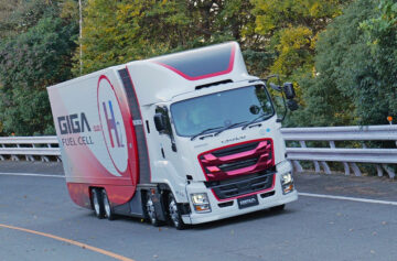 Isuzu e Honda iniciam hoje testes de demonstração de caminhão pesado movido a célula de combustível em vias públicas no Japão