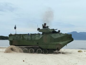 Littoral eftersyn: Brazilian Marine Corps køber MBT'er og svømmende ACV'er