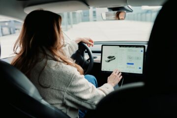 Navigatieprivacy: moeten we het volgen van auto's afremmen?