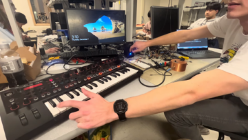 Raspberry Pi Pico Becomes MIDI-Compatible Synth