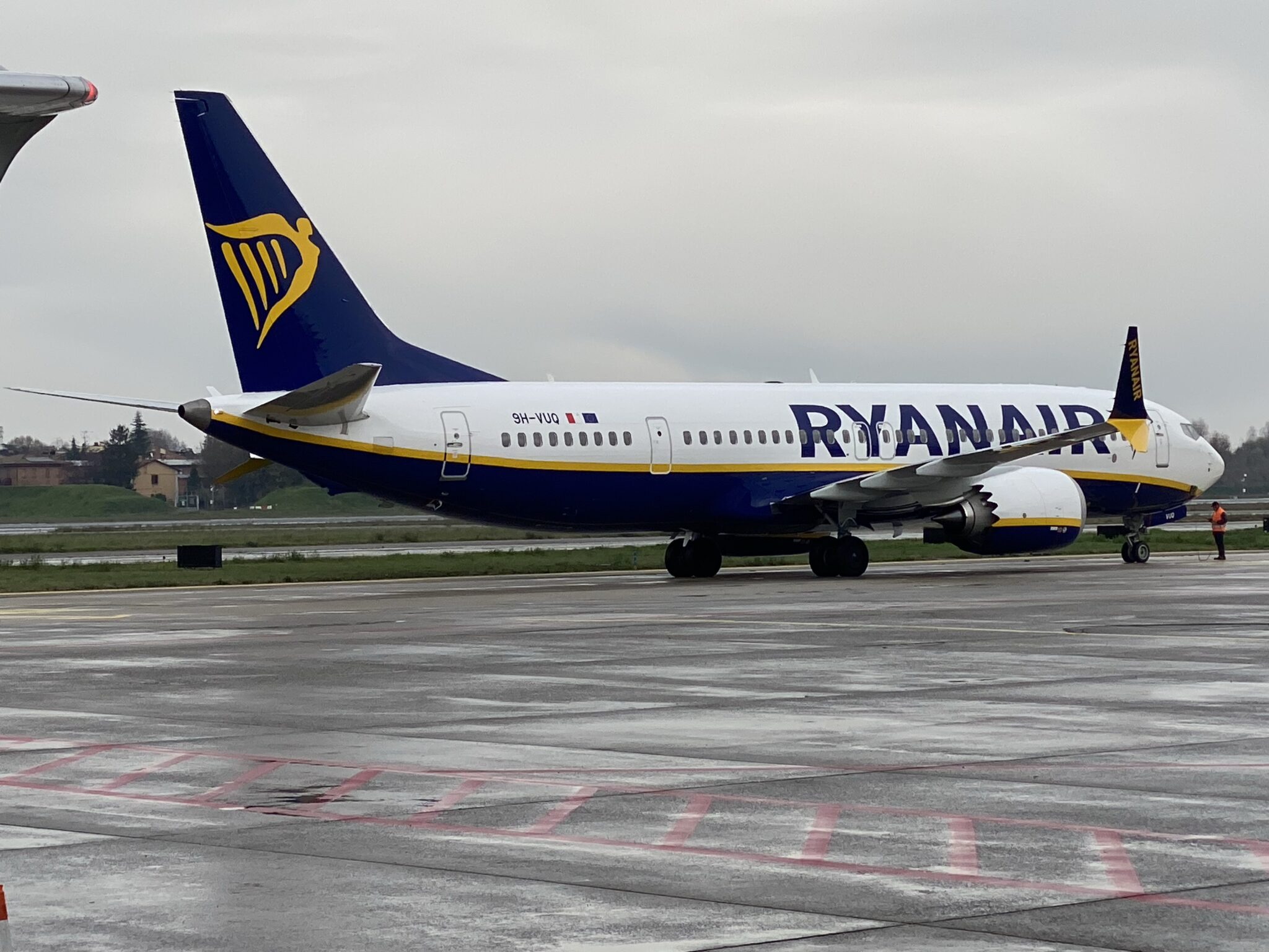 Ryanair slashes Portugal Summer 2024 flights in protest against ANA's monopoly price hikes