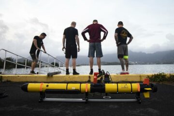 Korps Marinir sedang mencari perahu drone kecil untuk memata-matai kapal