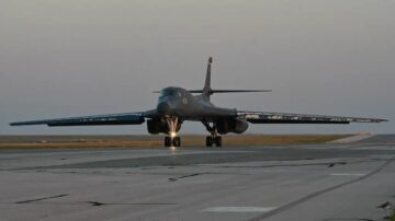 B-1B-flyvninger sat på pause ved Ellsworth AFB, mens styrtundersøgelsen fortsætter