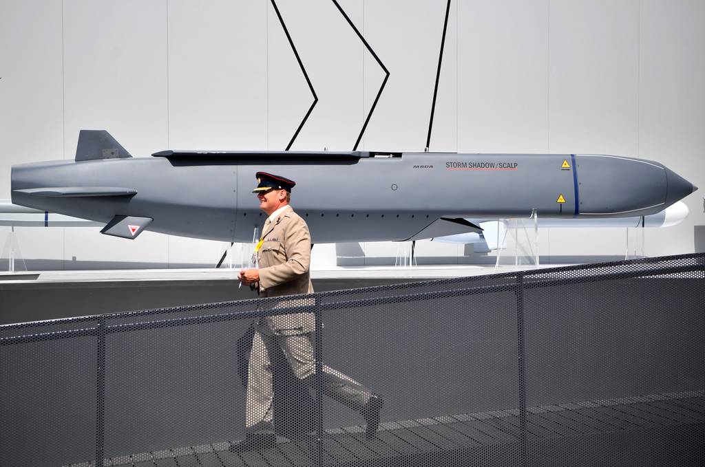 Francja przekaże Ukrainie więcej rakiet manewrujących, planuje pakt bezpieczeństwa