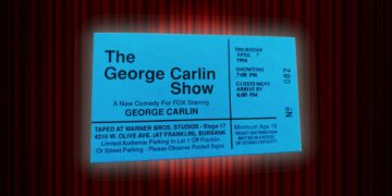 George Carlins komedie klonet ved hjælp af kunstig intelligens, datter ked af det