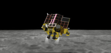 Japonski pristajalnik na Luni se dotakne, vendar ga je ohromila napaka pri napajanju ob koncu misije