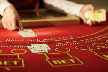 Permitamos que los crupieres en vivo de los casinos en línea insulten a los clientes