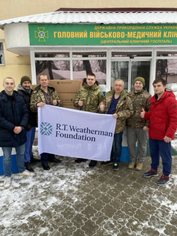Fundacija RT Weatherman pomembno prispeva k medicinskim potrebam Ukrajine sredi nenehnega konflikta