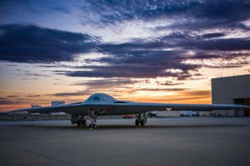 Nousevat B-21:n tuotantokustannukset johtavat 1.6 miljardin dollarin laskuun Northropille
