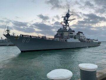 En busca de 75 barcos listos para el combate, la Armada recurre a nuevas organizaciones de preparación