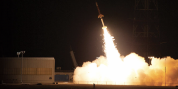 Uzay Kuvvetleri yörünge altı fırlatma hizmetleri için satıcıları seçiyor