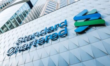 Standard Chartered prevede 200,000 dollari di BTC entro la fine del 2025