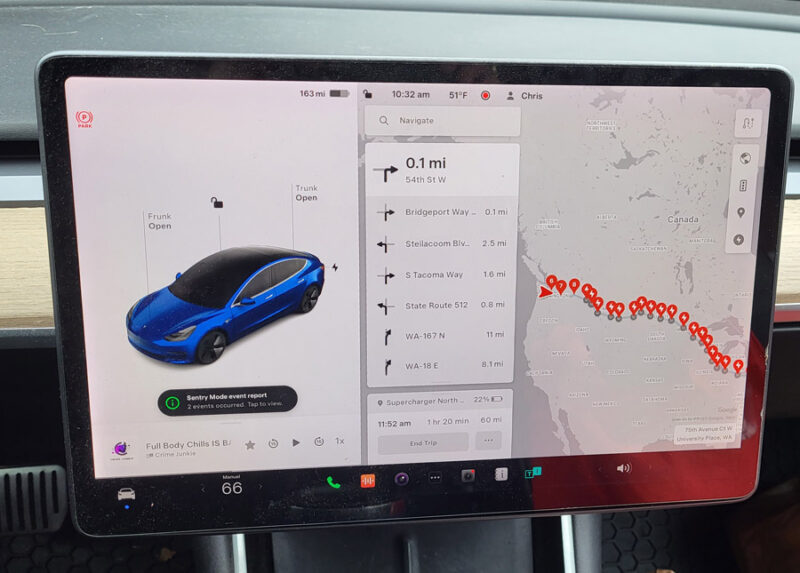 Tesla NAV ruter automatisk til superladere.