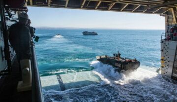 Korpus mornariške pehote ZDA pripenja odločitve o proračunu taktičnih vozil za pehotni poskus