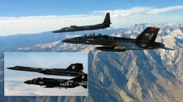 'Vandy 1' F/A-18F y U-2 recrean la famosa foto del F-4 y el SR-71