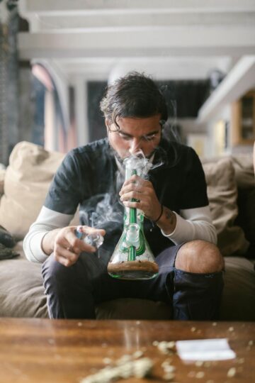 Double Trouble: Exploring the World of 2 Person Bongs for Shared Sessions