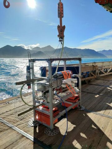 Raziskovanje podvodnih virov metana z masno spektrometrijo | Envirotec