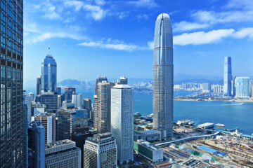 Az OSL és az UBS úttörője az első jelképes warrant-tranzakció Hongkongban