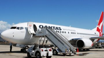 Qantasin miehistö sammutti "tarpeettomasti" 737:n moottorin