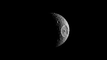Naukowcy „zadziwieni” kolejnym księżycem Saturna może być świat oceaniczny