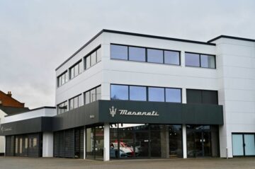 Sytner نے Ascot میں Maserati کے نئے اسٹینڈ لون شو روم کی نقاب کشائی کی۔
