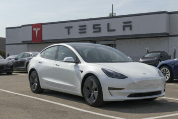 Tesla Recalling Almost All Vehicles Sold in the U.S. Due to Warning Light Issue